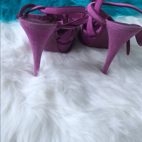 Suede and leather fuchsia heels - Picture 8 of 8